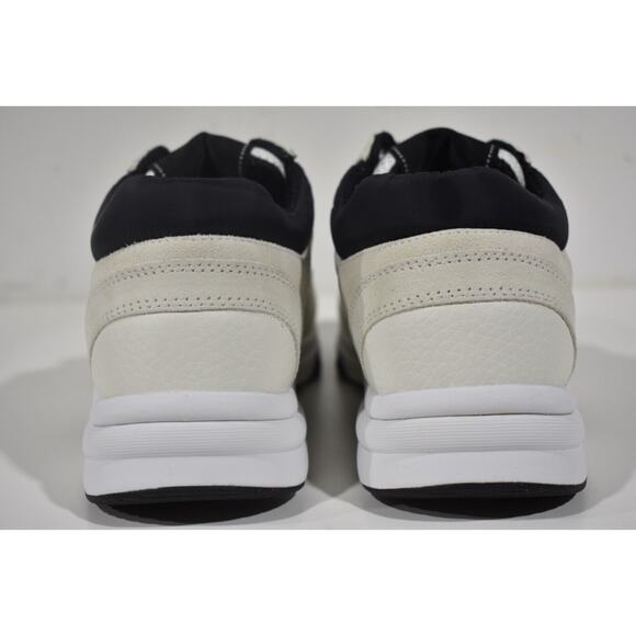 Chanel REV White Black CC Logo Leather Lace Up Flat Runner Trainer Sneaker 39.5 - Picture 9 of 12